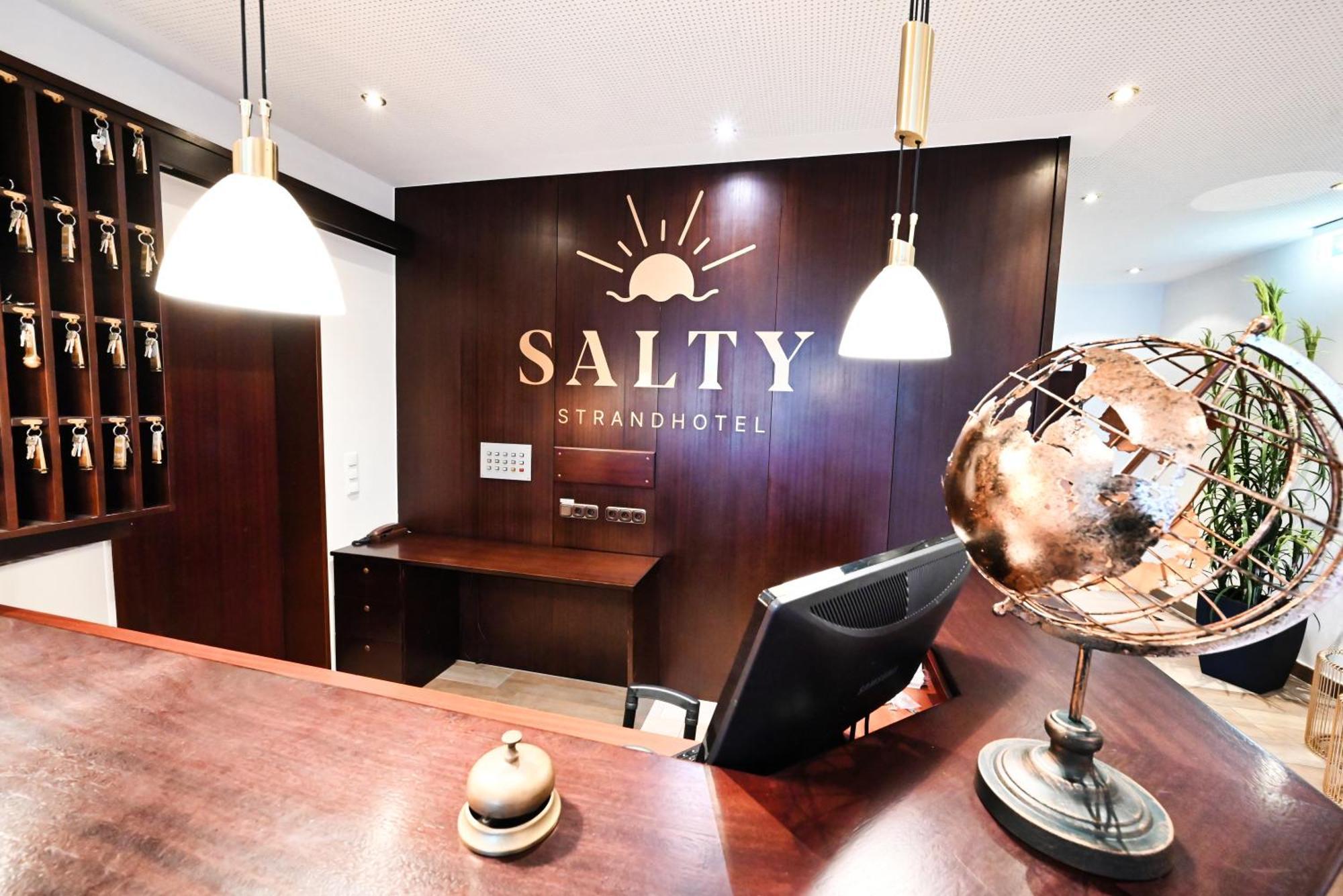 Strandhotel Salty Büsum Exterior foto