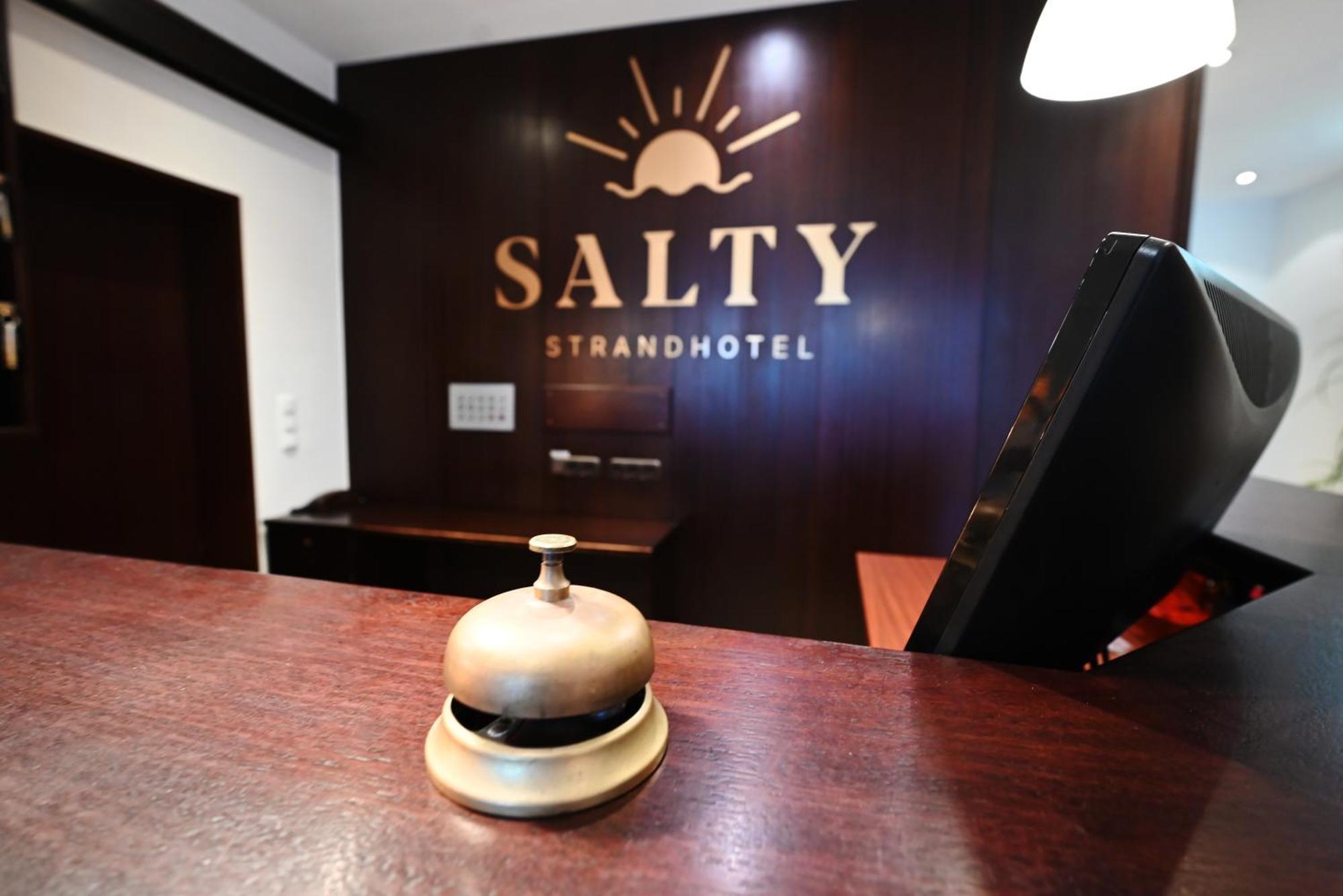 Strandhotel Salty Büsum Quarto foto